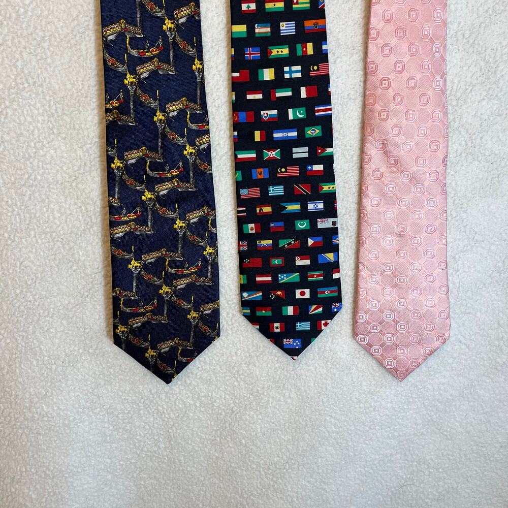 100% Silk tie lot of 3 (jones NY, artifacts, & Venezia) neck ties vintage style